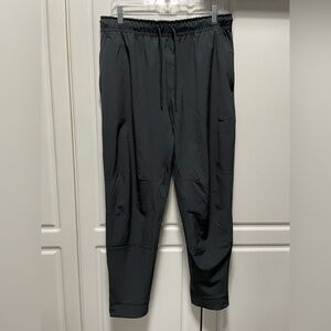 Nike Sportswear Dri Fit Lightweight Training Track Pants Zip Pockets Black Sz L